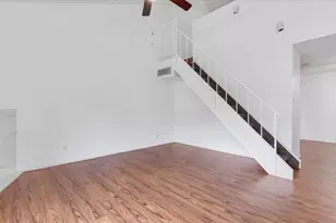 10811 Richmond Ave, Houston, TX 77042 - Photo 10