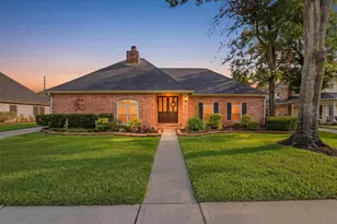 1603 Plantation Dr, Richmond, TX 77406 - Photo 1
