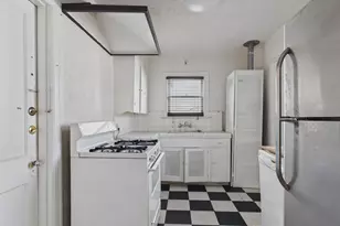 1920 Richmond Ave, Houston, TX 77098 - Photo 6