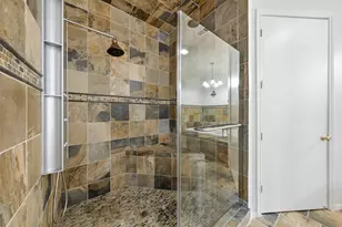 4063 Breakwood Dr, Houston, TX 77025 - Photo 36