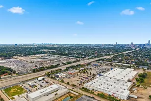 4063 Breakwood Dr, Houston, TX 77025 - Photo 46