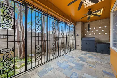 4063 Breakwood Drive, Houston, TX 77025 - Photo 44