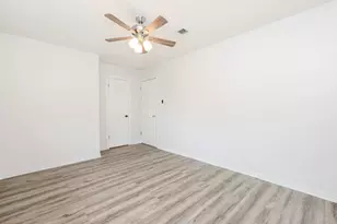 12614 C Bar Dr, Santa Fe, TX 77510 - Photo 20