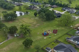 441 Countryside Dr, West Columbia, TX 77486 - Photo 28
