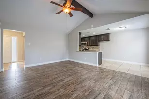 2010 Victoria Ct, League City, TX 77573 - Photo 16
