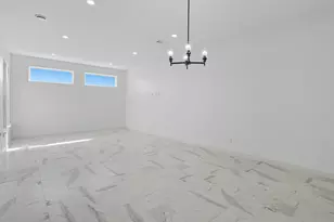 2923 El Fenice Ln, Houston, TX 77057 - Photo 12