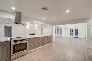 523 Brandon Rd, Conroe, TX 77302 - Photo 6