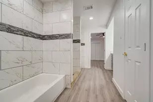 523 Brandon Rd, Conroe, TX 77302 - Photo 14