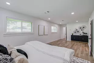 4009 Omeara Dr, Houston, TX 77025 - Photo 32