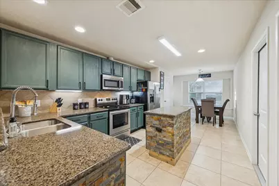3203 Pine Hollow Circle, Montgomery, TX 77356 - Photo 8