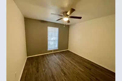 13942 Towne Way Drive, Sugar Land, TX 77498 - Photo 12