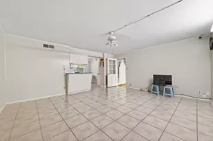8022 Stroud Dr, Houston, TX 77036 - Photo 26