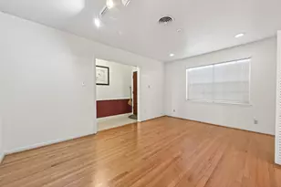 8022 Stroud Dr, Houston, TX 77036 - Photo 10
