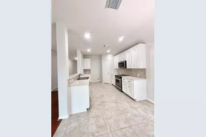 12404 Shady Brook Drive, Pearland, TX 77584 - Photo 12