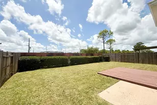 12404 Shady Brook Dr, Pearland, TX 77584 - Photo 30