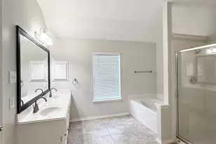 12404 Shady Brook Dr, Pearland, TX 77584 - Photo 20