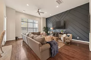 1512 Beall St, Houston, TX 77008 - Photo 8