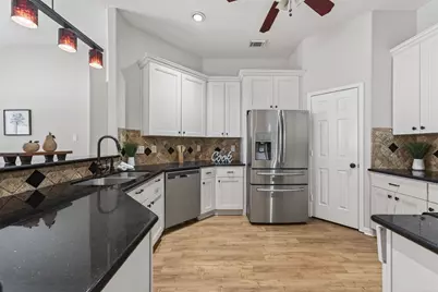 31302 Perlican Drive, Spring, TX 77386 - Photo 10