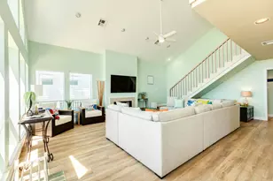 21916 Kennedy Dr, Galveston, TX 77554 - Photo 8