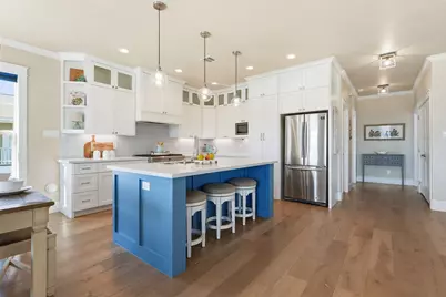 4027 Silver Reef Court, Galveston, TX 77554 - Photo 2