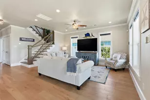 4027 Silver Reef Ct, Galveston, TX 77554 - Photo 6