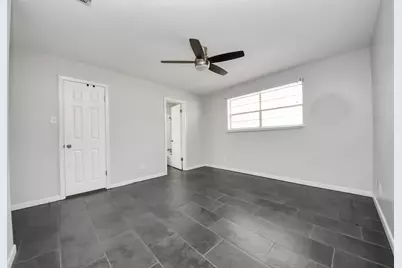 2004 Manor Street, Dayton, TX 77535 - Photo 14