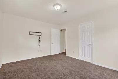 7013 Saint Augustine Street, Houston, TX 77021 - Photo 18