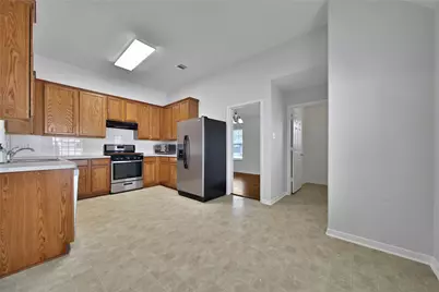 6403 Larrycrest Drive, Pearland, TX 77584 - Photo 10