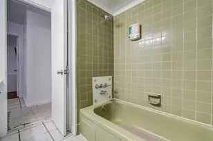 5542 Holly St, Houston, TX 77081 - Photo 10