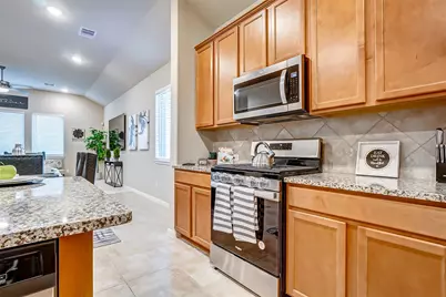 18819 Brookside Ridge Lane, Manvel, TX 77578 - Photo 12