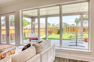 7006 Cheshire Park Rd, Houston, TX 77088 - Photo 16