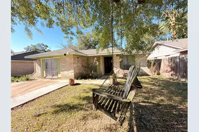 6406 Tall Willow Drive, Houston, TX 77088 - Photo 2