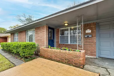 1135 W 31st Street, Houston, TX 77018 - Photo 2