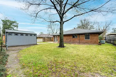 1135 W 31st Street, Houston, TX 77018 - Photo 22