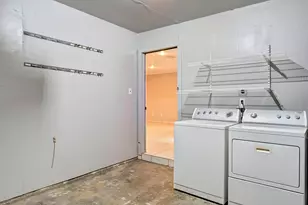 1135 W 31st St, Houston, TX 77018 - Photo 20