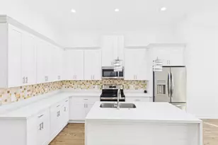 4619 Stassen St, Houston, TX 77051 - Photo 6