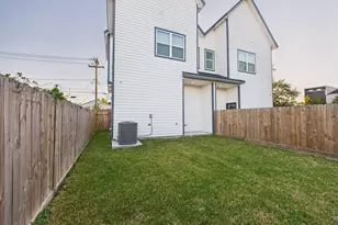 4619 Stassen St, Houston, TX 77051 - Photo 28