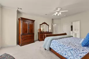 3870 Summer Manor Dr, League City, TX 77573 - Photo 22