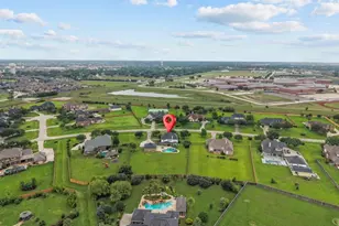 3870 Summer Manor Dr, League City, TX 77573 - Photo 2