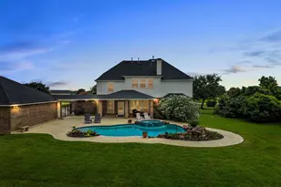 3870 Summer Manor Dr, League City, TX 77573 - Photo 1
