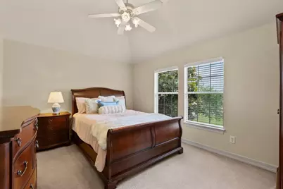 3870 Summer Manor Drive, League City, TX 77573 - Photo 32