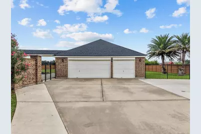 3870 Summer Manor Drive, League City, TX 77573 - Photo 42