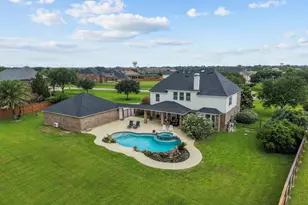 3870 Summer Manor Dr, League City, TX 77573 - Photo 40
