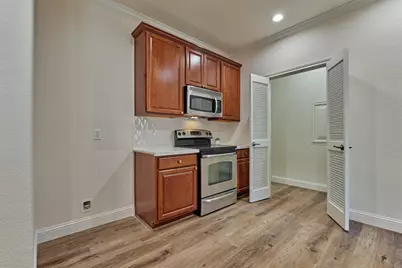 6 Windsor Bridge Drive, Conroe, TX 77384 - Photo 16