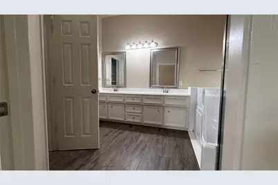 13615 Evening Wind Drive, Pearland, TX 77584 - Photo 12