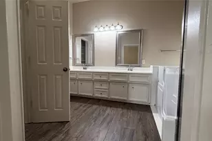 13615 Evening Wind Dr, Pearland, TX 77584 - Photo 12