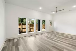 5629 Malmedy Rd, Houston, TX 77033 - Photo 18