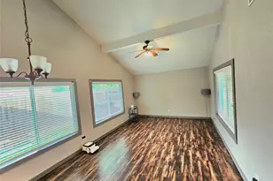 14018 Panhandle Dr, Sugar Land, TX 77498 - Photo 14