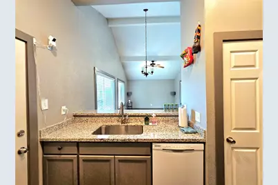 14018 Panhandle Drive, Sugar Land, TX 77498 - Photo 24