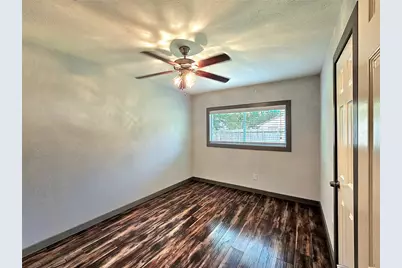14018 Panhandle Drive, Sugar Land, TX 77498 - Photo 30